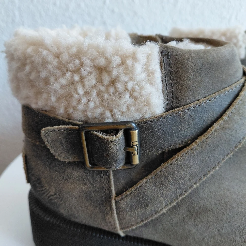 UGG Waterproof Leather Chelsea Zipper Ankle Booties